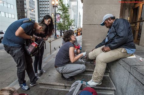 Street Medicine Service Outreach The Chicago Neighborhood Development