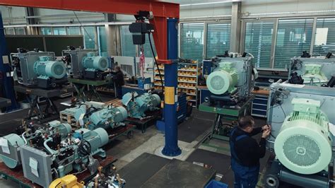 Sauer Compressors Worldwide J P Sauer Sohn Maschinenbau Gmbh Youtube