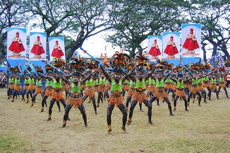 Filipiny Raj Na Ziemi: Sinulog Festival (Kabankalan City)