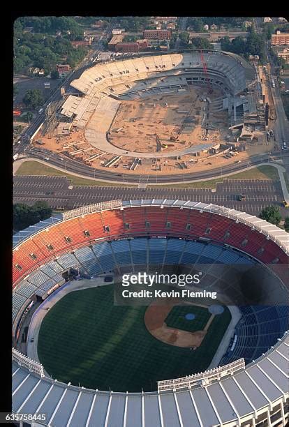 Atlanta Fulton County Stadium Photos Photos And Premium High Res