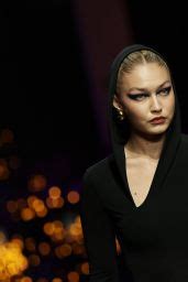 Gigi Hadid Walks The Runway Of The Versace Fashion Show In Milan 09 23