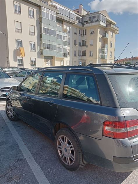 Vende Se Carro Fiat Stilo Carcavelos E Parede Olx Portugal