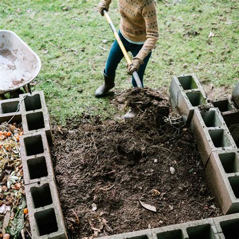 What Is Composted Manure and How To Amend Soil With It