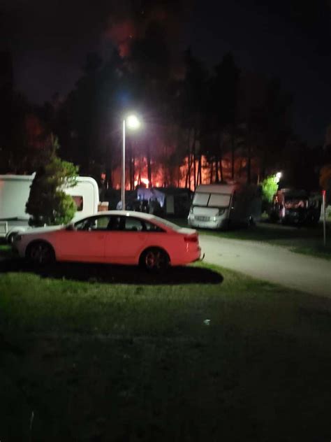 Wohnwagen In Flammen Gro Brand Auf Dem Campingplatz Th Ringen