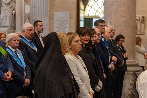 Messina Lo Spettacolo Dei Fuochi D Artificio Per La Madonna Della