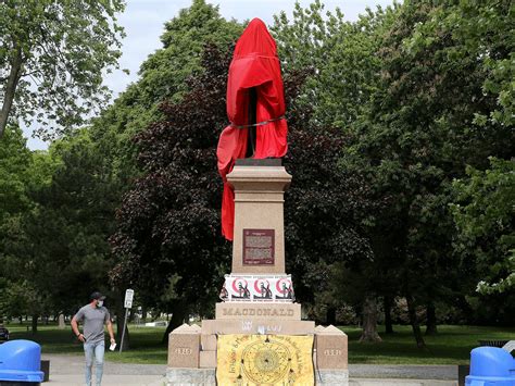 Kingston Votes To Remove Sir John A Macdonald Statue From Park Rename