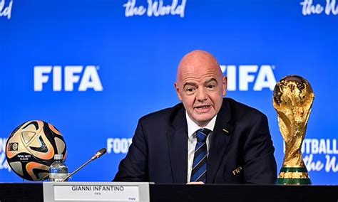 FIFA bị chỉ trích vì tổ chức World Cup 2030 ở sáu quốc gia Vietnam vn