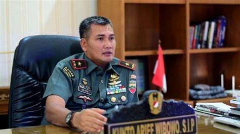 Mengenal Kunto Arief Jenderal Tni Viral Saat Makan Bareng Anak Buah Di