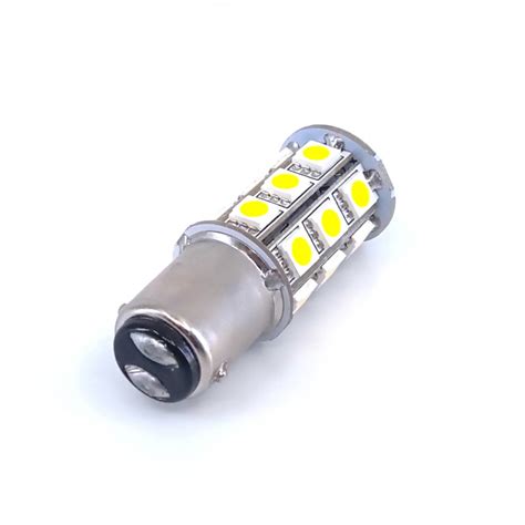 360 Axial Bulb 8 30Vdc 4W 30W 3000K 240lm 24 SMD