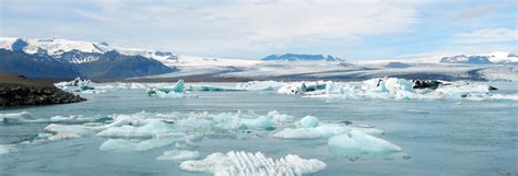 Top Iceland Winter Activities: A Bucket List of Outdoor Adventures - Ze Wandering Frogs