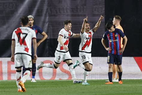 Un Barça insípido cae contra el Rayo Vallecano 2 1 y vuelve a