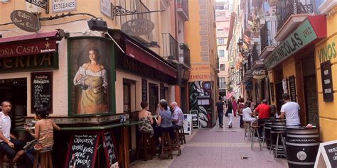 The Most Popular Tapas Area In Zaragoza El Tubo Rutica 41