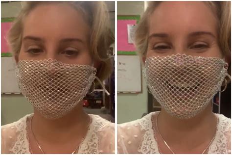 Lana Del Rey Wears Mesh Face Mask Thus Defeating Purpose Of Face Masks Music Feeds