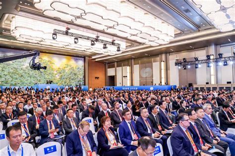 Fourth Qingdao Multinationals Summit Kicks Off Focusing On