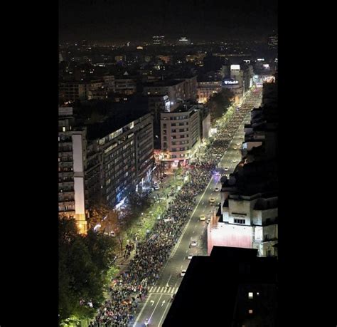 Presa internaţională scrie pe larg despre protestele de la Bucureşti şi