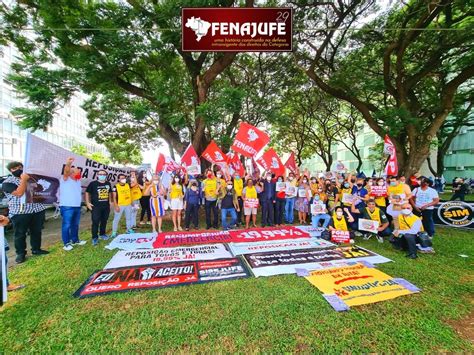 Fenajufe 16M Servidores lotam Esplanada dos Ministérios em dia