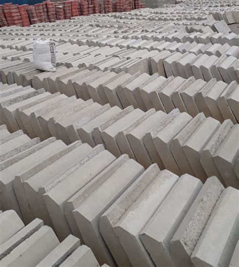 Outdoor Rcc Kerb Stone Size Mm For Landscaping At Rs