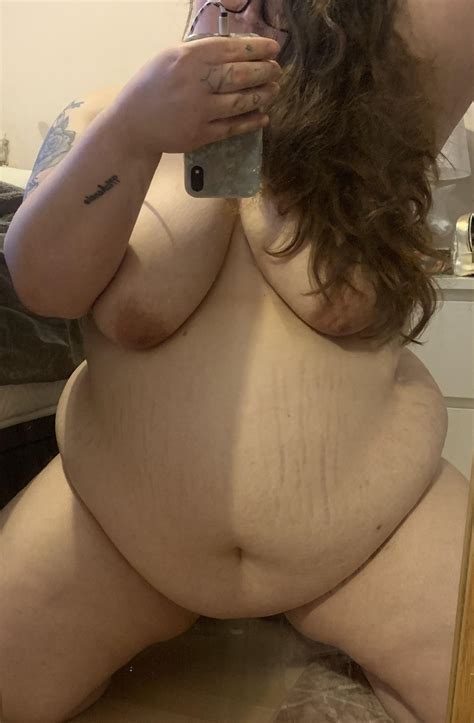 Need To Learn To Love My Saggy Tits And Tummy Scrolller