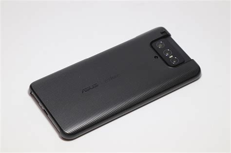 市場唯一翻轉式鏡頭智慧型手機！asus Zenfone 8 Flip 開箱評測 電腦diy