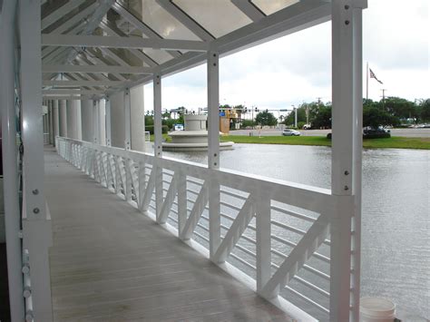 Aluminum Bridge Railing | Railing Design Thought