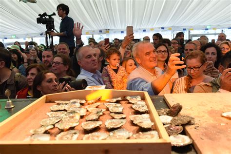 Galway International Oyster and Seafood Festival 2016. Photo: Boyd Challenger – Galway Oyster ...