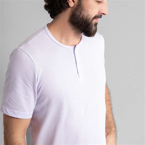 Camiseta Henley Piquet Branca Lasfer Store Moda Básica e Uniformes