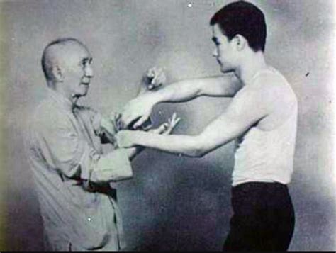 A 18 y/o Bruce Lee training with Ip Man, 1958 : r/ImagesOfThe1950s