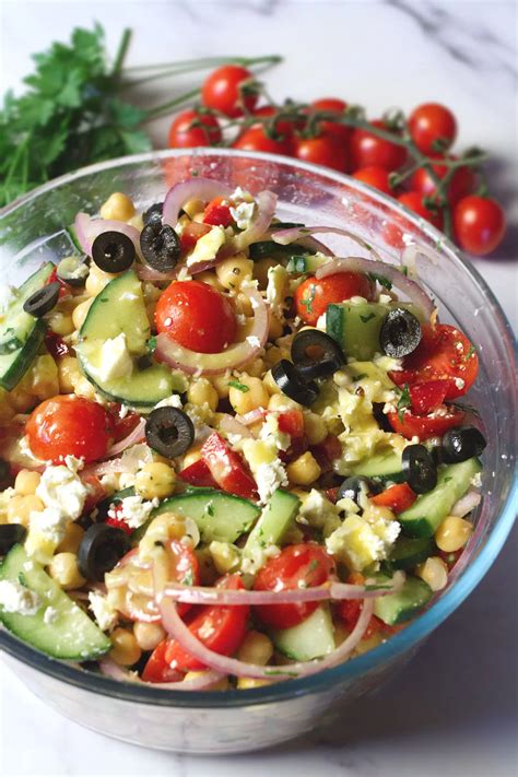 Mediterranean Chickpea Salad Lemon Vinaigrette Ready In 10 Minutes