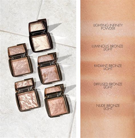 Hourglass Ambient Lighting Bronzer Beauty Staples Summer Beauty Hourglass Bronzer