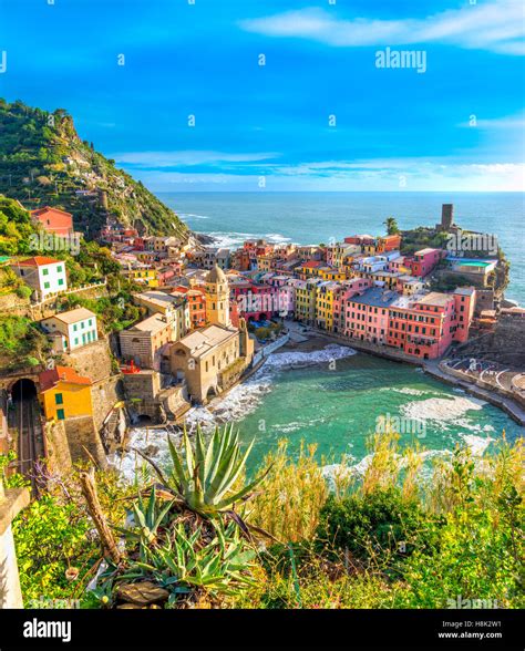 Vernazza Fishing Village Seascape In Five Lands Cinque Terre National