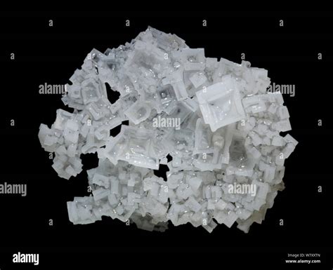 Sodium chloride crystals hi-res stock photography and images - Alamy