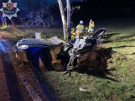 Koszmarny wypadek na Dolnym Śląsku Tyle zostało z daewoo po wypadku