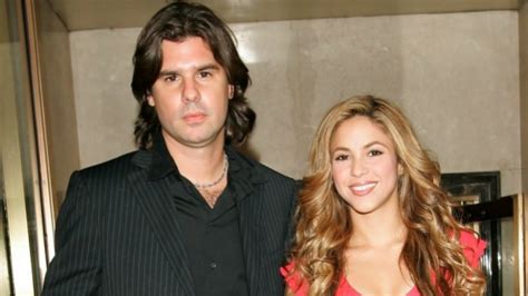 Shakira Ganó Nuevo Juicio A Su Ex Novio Antonio De La Rúa Cooperativa Cl