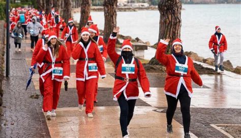 Torna La Babbo Lake La Corsa Dei Babbi Natale Aspetta Anche Te Gardapost