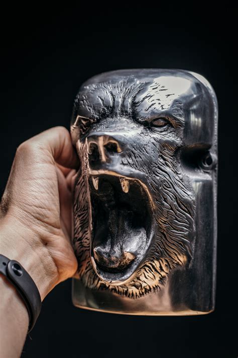 Кастомные крышки для тюнинга мотоцикла Урал, дизайн Зверь