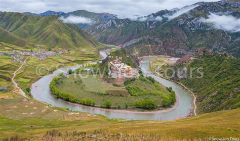 Yangtze River Mekong River Yellow River On The Tibetan Plateau