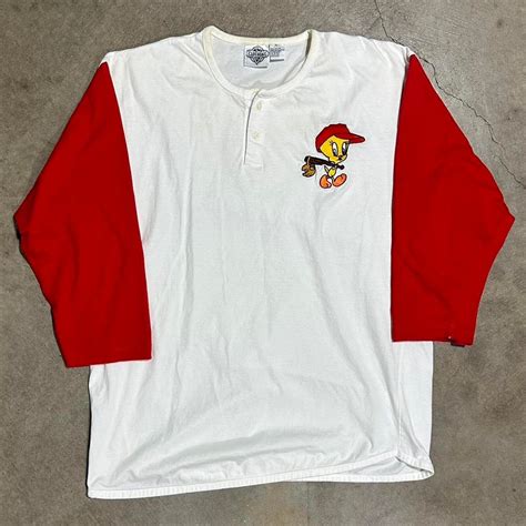 Vintage 1991 Looney Toons Tweety Long Sleeve Tee Mens… Gem