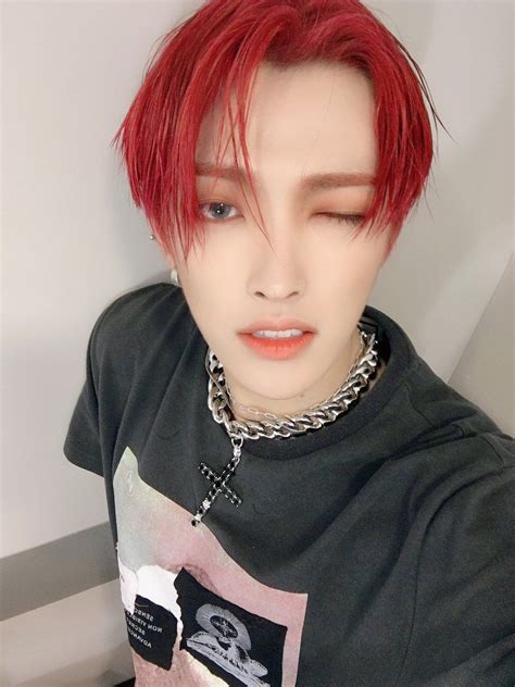 Ateez 에이티즈 On Twitter [ 홍중] 빨간 홍중이들 모음🍓🍒🍎 Ateez 에이티즈 K Pop Park Seong Hwa Got7 Jackson