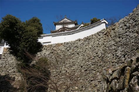 【写真】姫路城の石垣 たびづとは旅土産