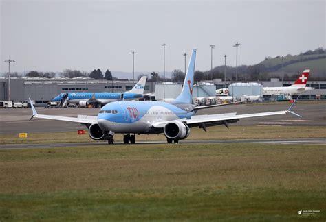 G TUMG Boeing 737 Max 8 TUI Airways Bristol Airport Lul Flickr