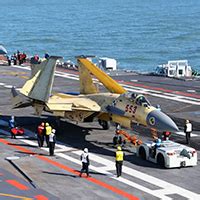 J-15s loaded onto Liaoning aircraft carrier | MiG Alley Military ...