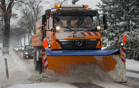 Schneepflüge im Einsatz Duda news