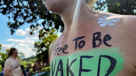 Wisconsin Lawmakers Want To Make It A Crime To Be Naked In Public