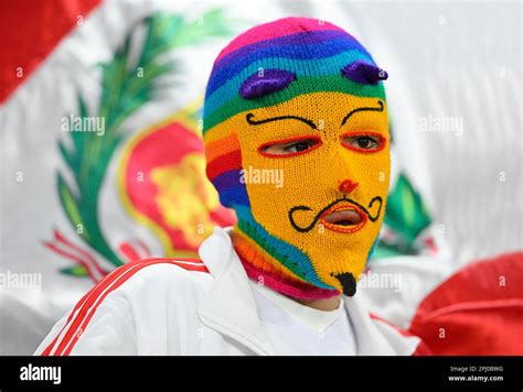 Peruvian fan hi-res stock photography and images - Alamy