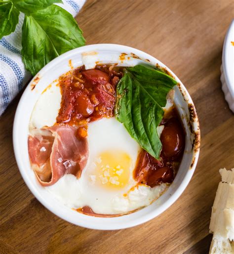 Italian Baked Eggs With Prosciutto Carolyns Cooking