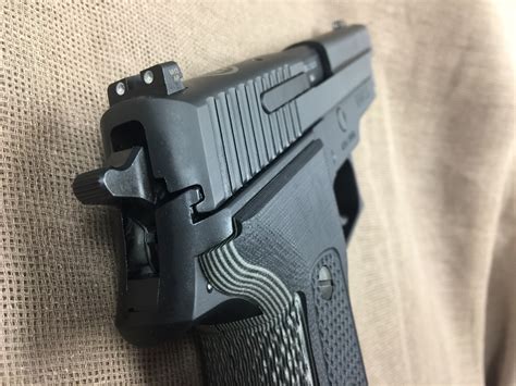 Sig Sauer Model P226 Classic Carry 9mm night sights - Saddle Rock Armory