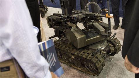 The deadly, incredible and absurd robots of the US military - CNET