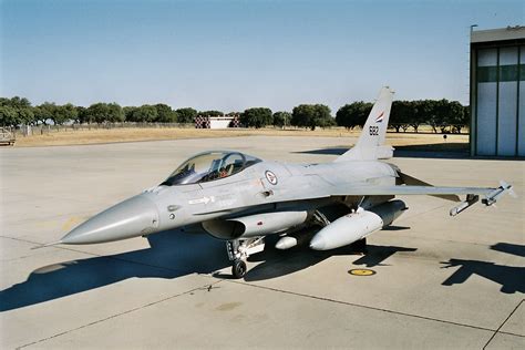 File:F-16 rome.jpg - Wikimedia Commons