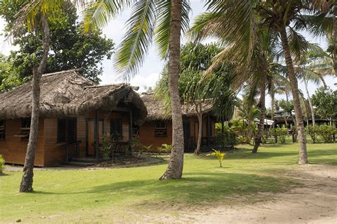 About the resort & Why Stay with Us | Uprising Beach Resort Fiji