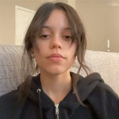 Jenna Ortega Icon Ortega Jenna Ortega Hand On Head